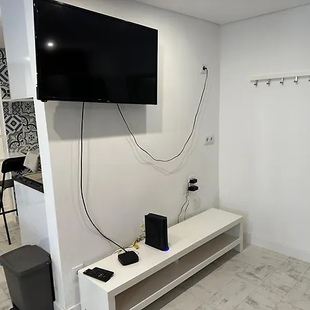 아파트 Cantinho Lusitano In Bairro Alto 리스본